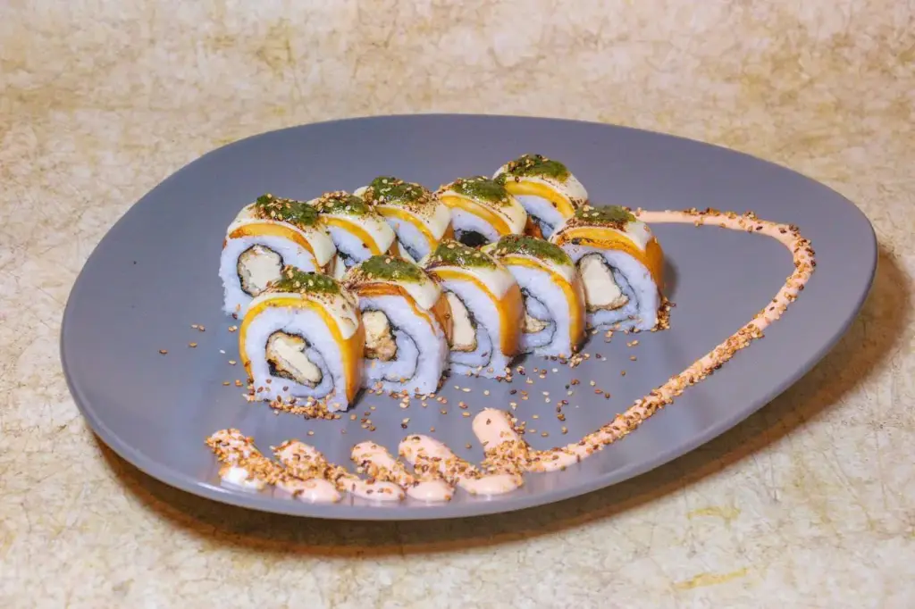 [CRX6-1] CHICKEN ROLL X 6 