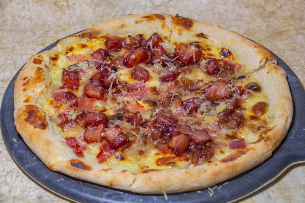 PIZZA HAWAIANA ROUSSE